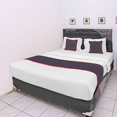Collection O 92739 Hotel Pintu Besar Cakarta Dış mekan fotoğraf
