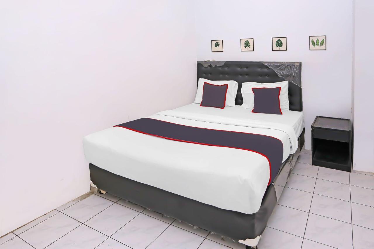 Collection O 92739 Hotel Pintu Besar Cakarta Dış mekan fotoğraf